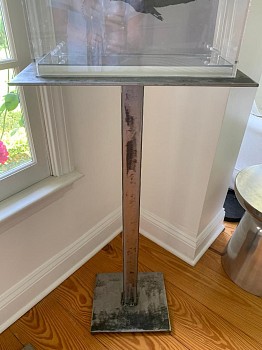 Andrea Bonfils -&nbsp;Steel Pedestal