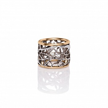 Lynne Mercein -&nbsp;Sea Fan Ring with diamond