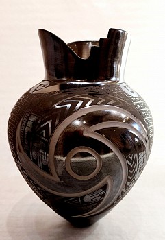 Mata Ortiz Village Pottery -&nbsp;Mata Ortiz Village Pottery by Cesar Bugarina