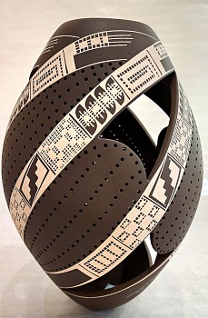 Mata Ortiz Village Pottery -&nbsp;Mata Ortiz Village Pottery by Efren Quezada