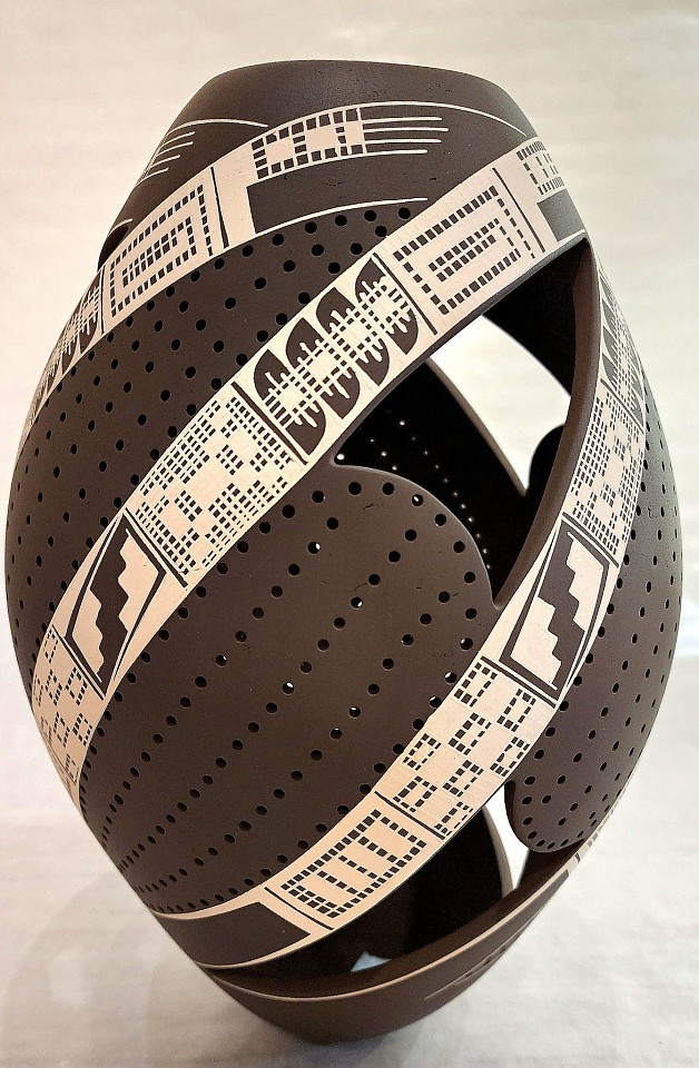 Mata Ortiz Village Pottery, Mata Ortiz Village Pottery by Efren Quezada
Clay, 14 x 9 x 9 in. (35.6 x 22.9 x 22.9 cm)
VP-46-22
$1,900